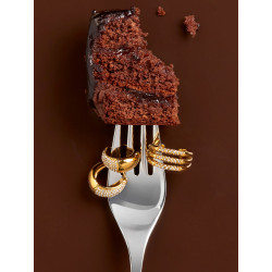 AROS CIRCONITAS DE ACERO DORADO