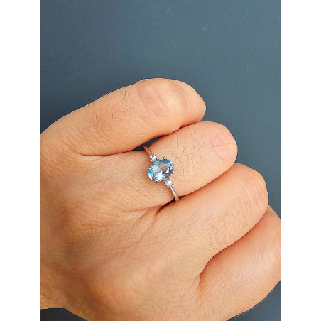 ANILLO AGUA MARINA DE ORO BLANCO